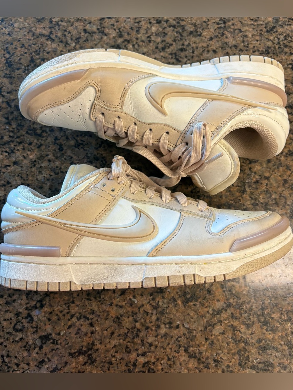 Nike Dunk Low Twist
Sanddrift size 7.5